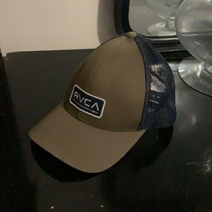 Rvca hat